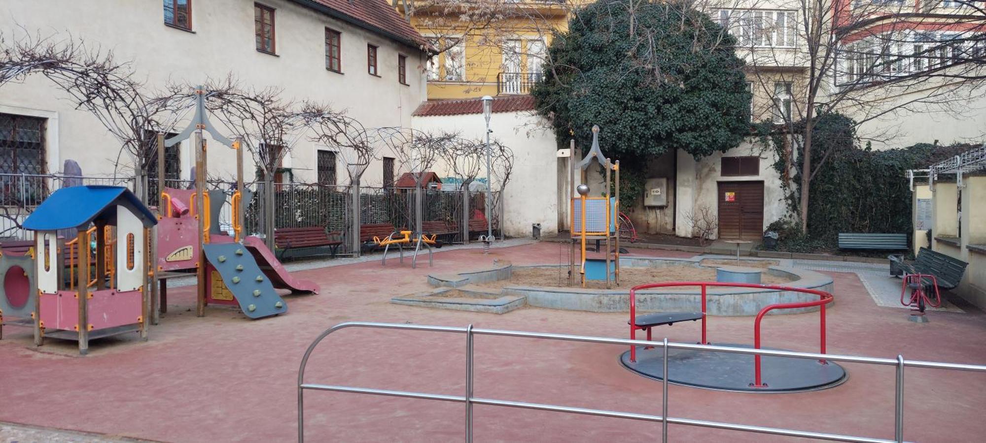 Michalska By Old Town Square